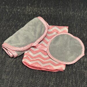 Campanelli FreshFace™ Beauty Makeup Removal Microfiber Cloths, Grey/Pink Chevron